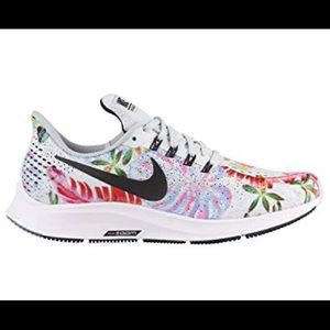 Nike - Pegasus 35 Running Shoes